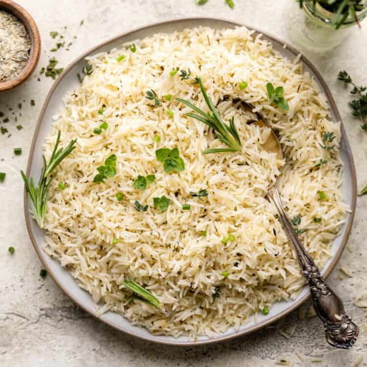 Basmati Rice (Instant Pot) with Garlic Butter Bites with Bri