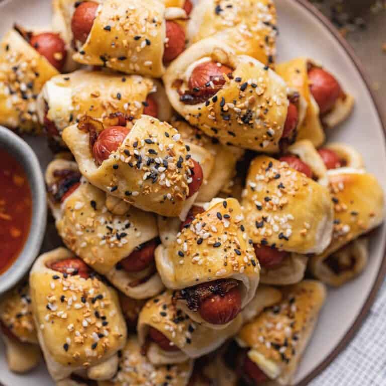 Everything Pigs in a Blanket with Cream Cheese (Seattle Style) Bites