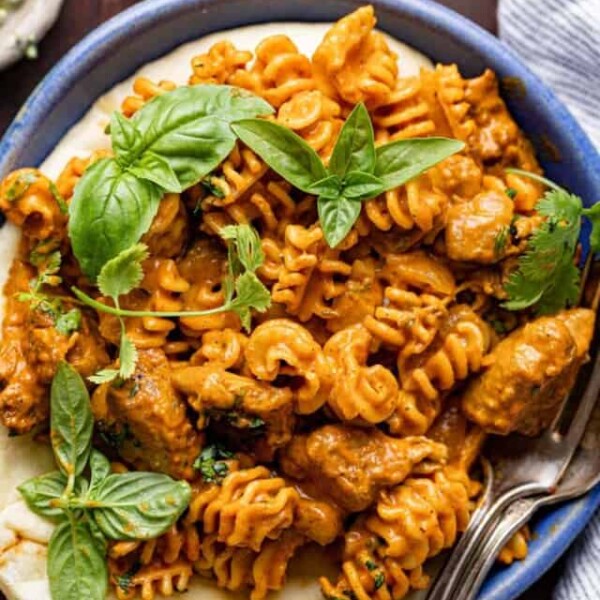 cropped-ButterChickenPasta-blog-10.jpg