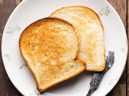 How To Make Toast in the Oven in 60 Seconds!