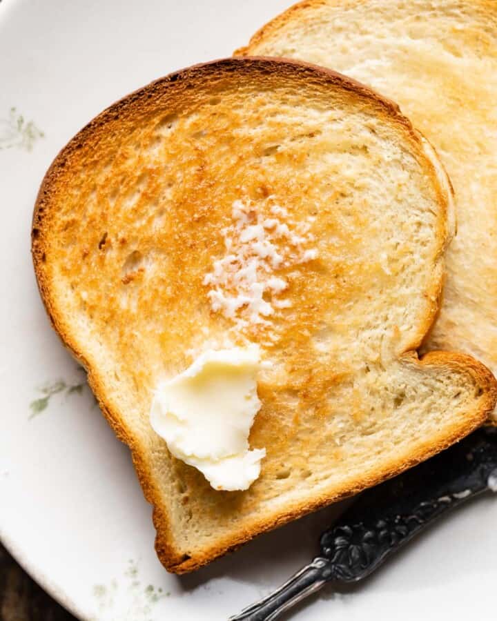 How To Make Toast in the Oven Bites with Bri