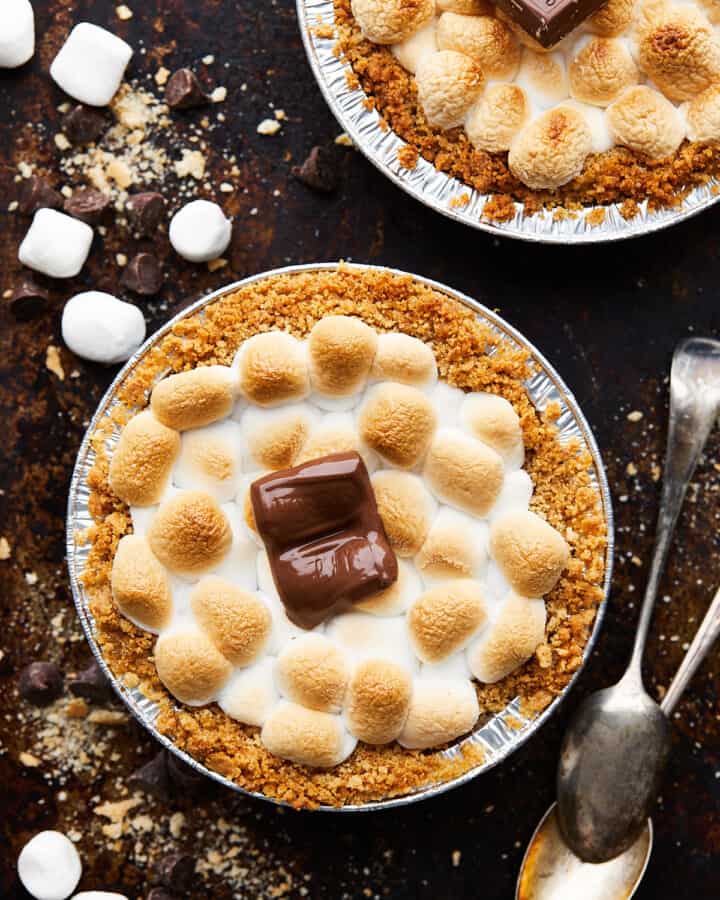 Mini S’mores Pies with Graham Cracker Crust - Bites with Bri