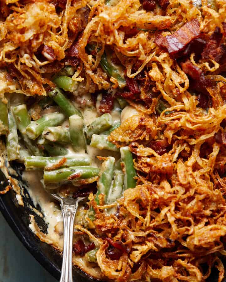 Green Bean Casserole with Bacon and Mushrooms Bites with Bri