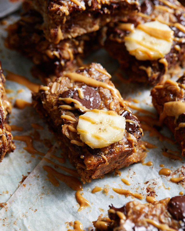 Peanut Butter Banana Bars Bites with Bri