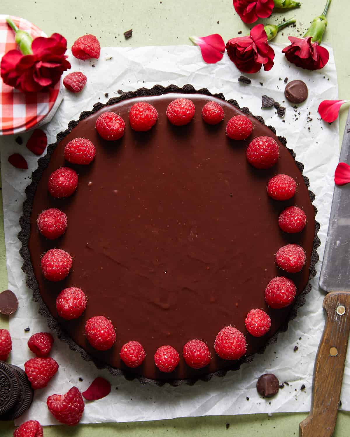 Overhead image of chocolate raspberry tart. 