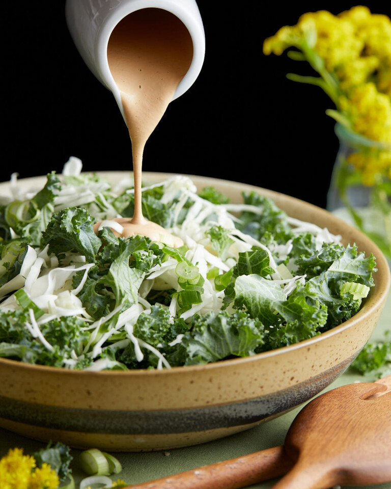 Spicy Cashew Dressing Bites with Bri