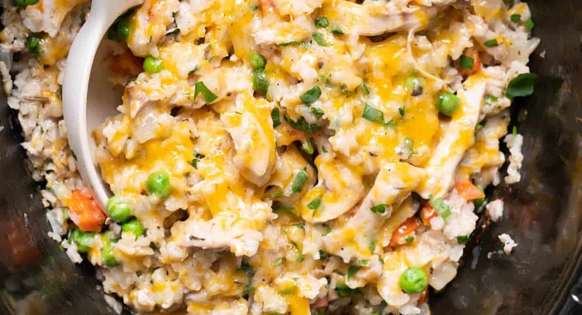 Overhead image of crockpot chicken and rice.