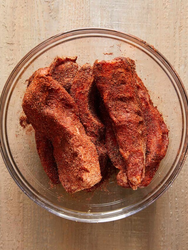 The Best Dry Rub for Ribs (Easy)
