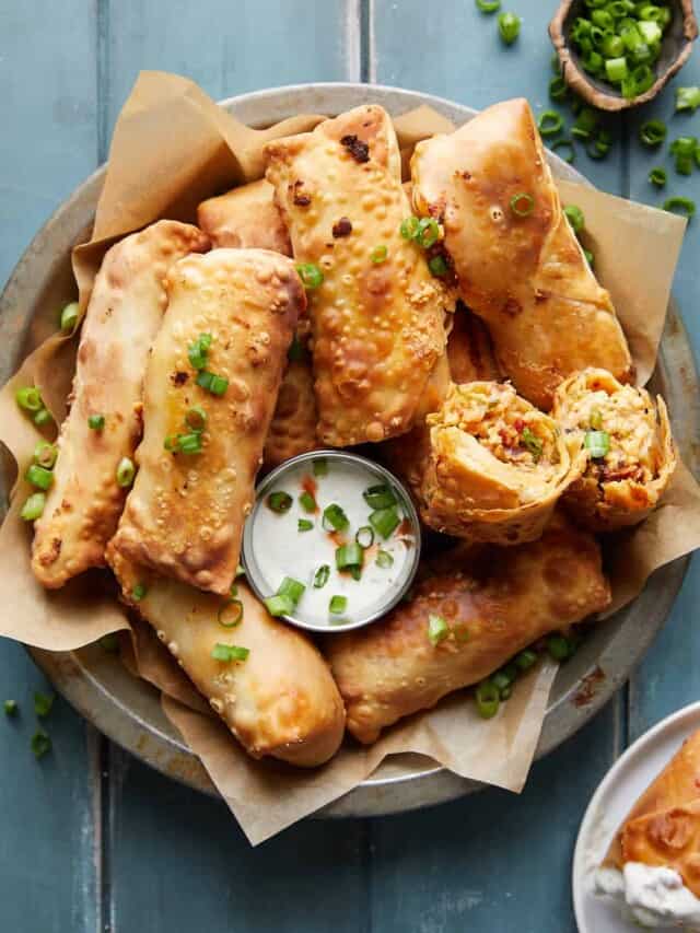 Jalapeño Popper Egg Rolls Bites with Bri