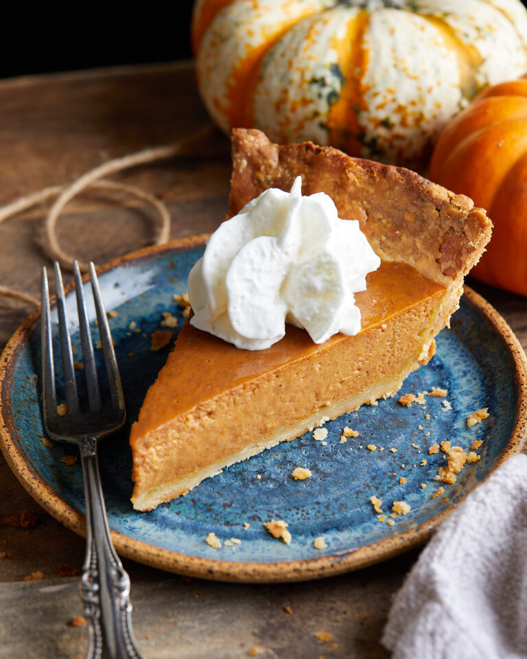 Pumpkin Pie with Sweetened Condensed Milk Bites with Bri