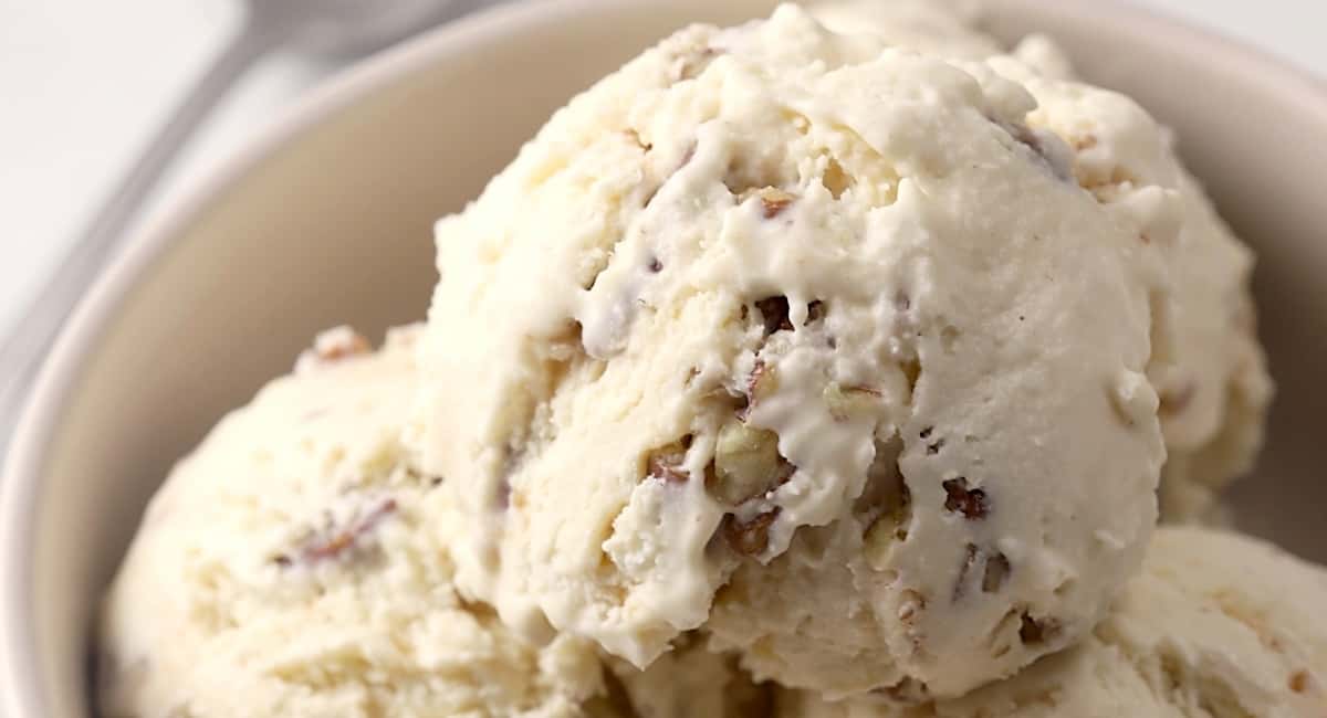 Up close image of no churn butter pecan ice cream. 