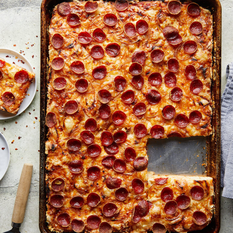 Crispy Pepperoni Sheet Pan Pizza - Bites with Bri