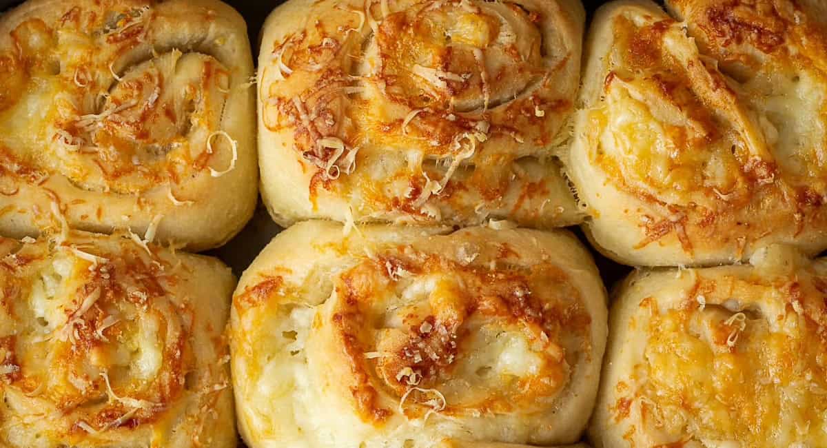Overhead image of garlic cheese rolls. 